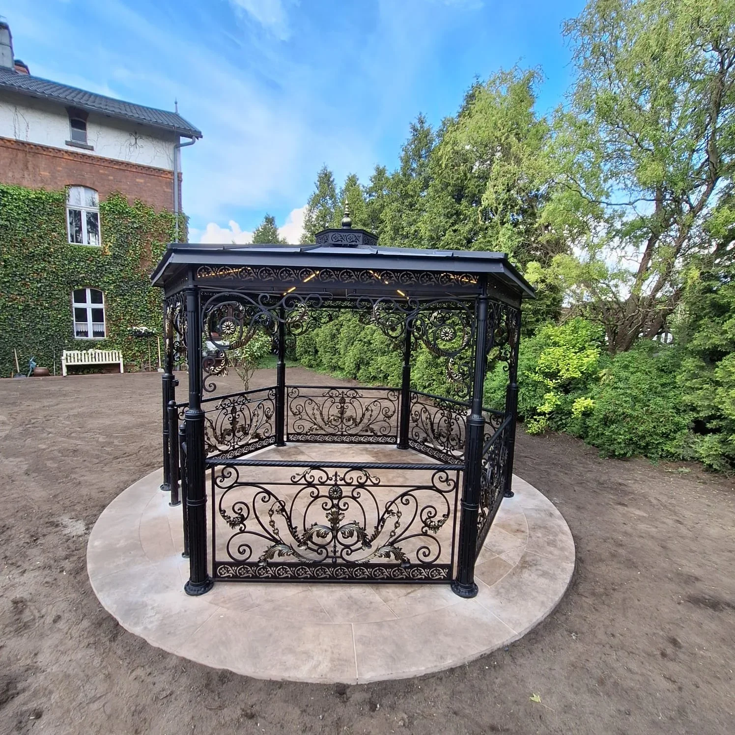 Ekskluzywna Altana Kuta Ogrodowa - Pełny Profil