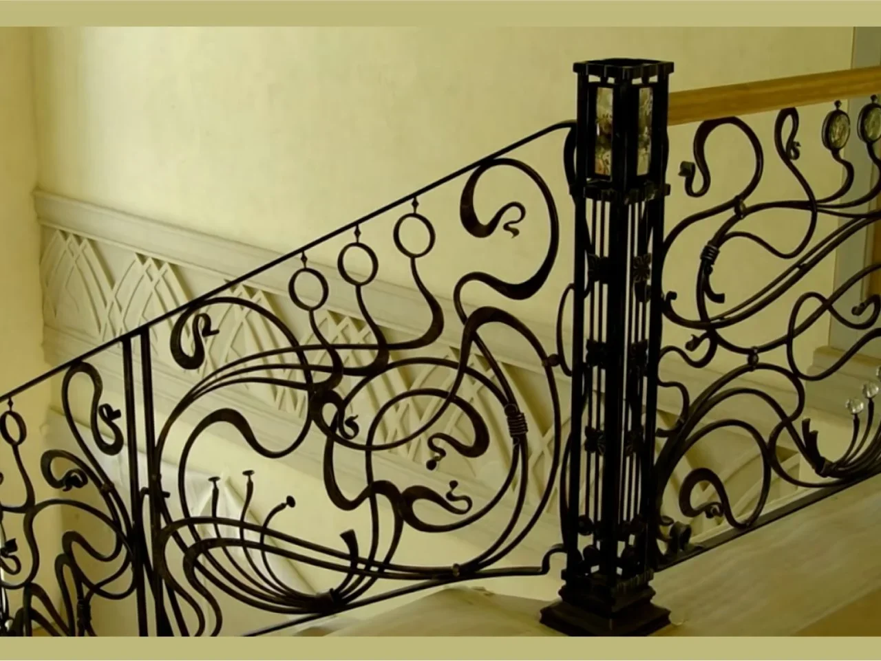 Artystyczna Balustrada Kuta - Nowoczesna Secesja