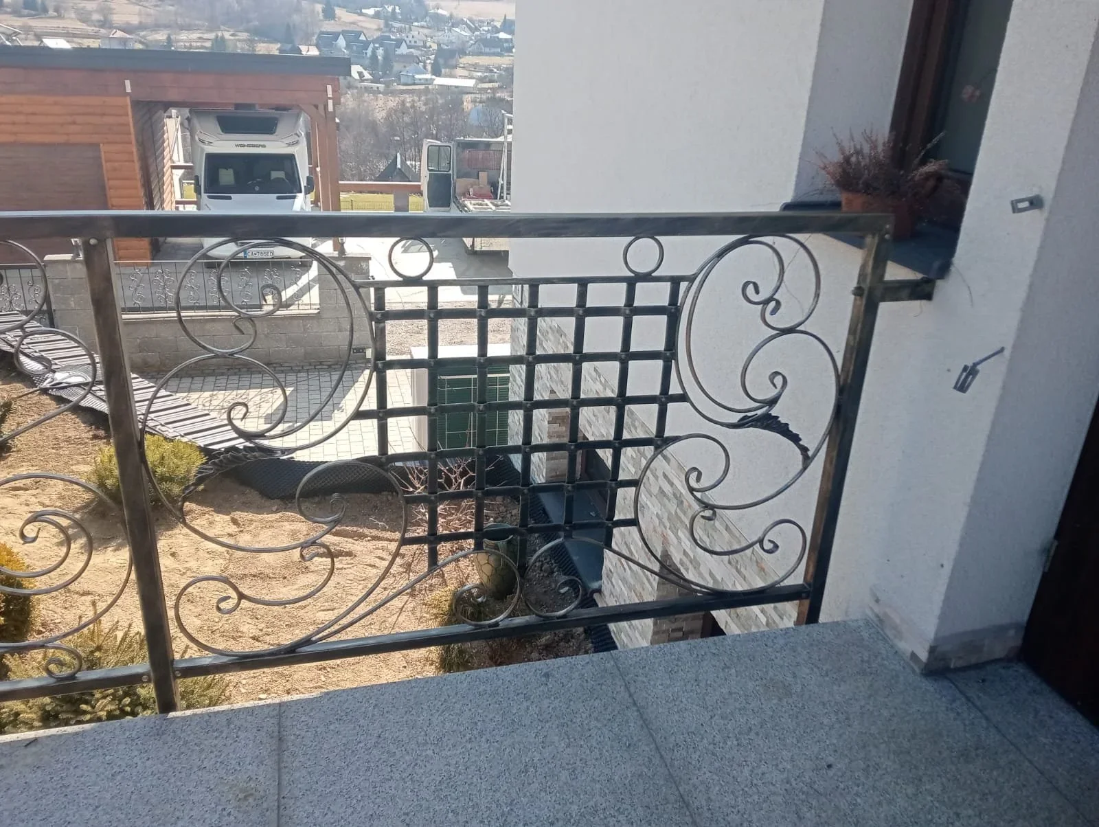 Balkon Francuski - Detal Kucia i Montażu