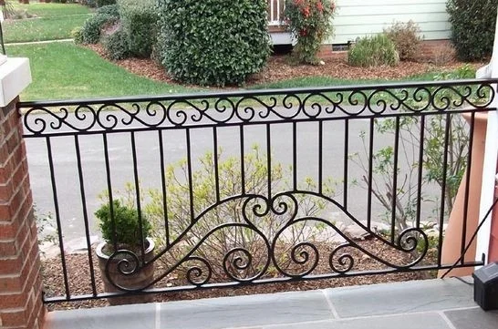 Balustrada balkonowa kuta - serca i woluty