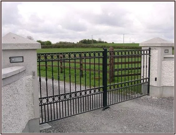 Balustrada zewnętrzna ozdobna (wariant)