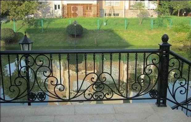 Balustrada zewnętrzna czarna ozdobna