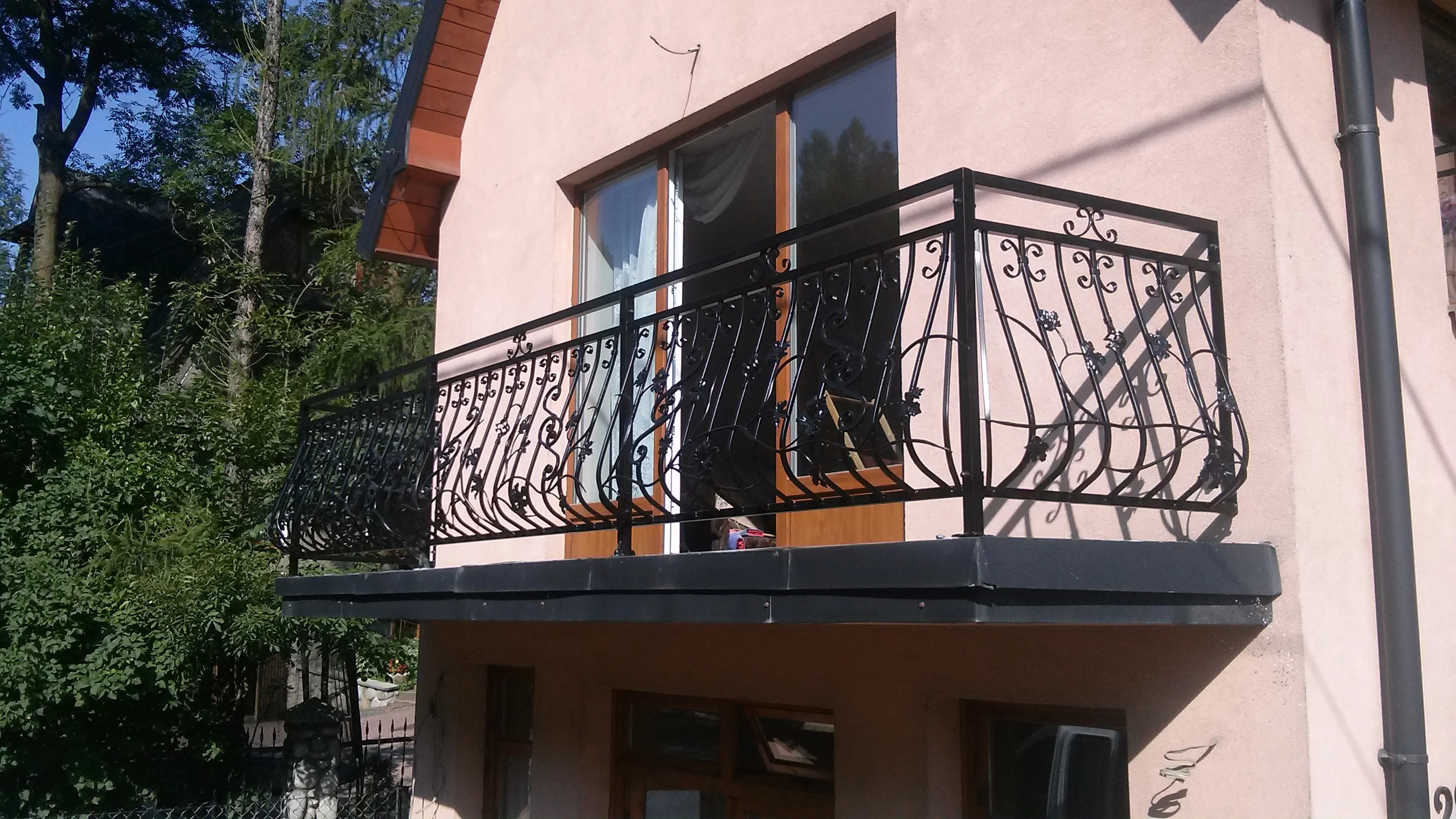 Boczna Balustrada Kuta - Ujęcie Perspektywiczne