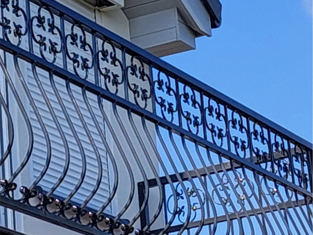 Balustrada Kuta - Kwiat Złoto-Czarny