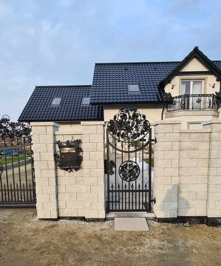 Kompleksowa Realizacja - Ogrodzenie, Brama i Balkon