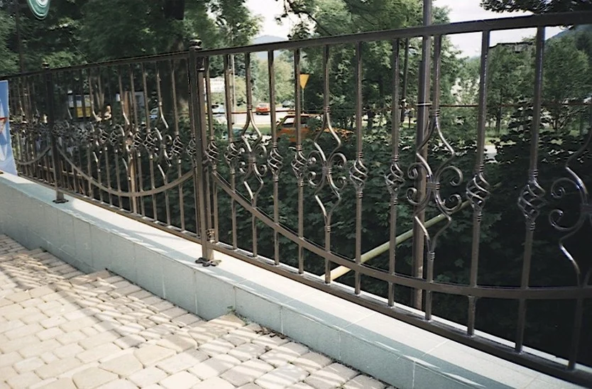 Balustrada tarasowa kuta - Wzór koszykowy