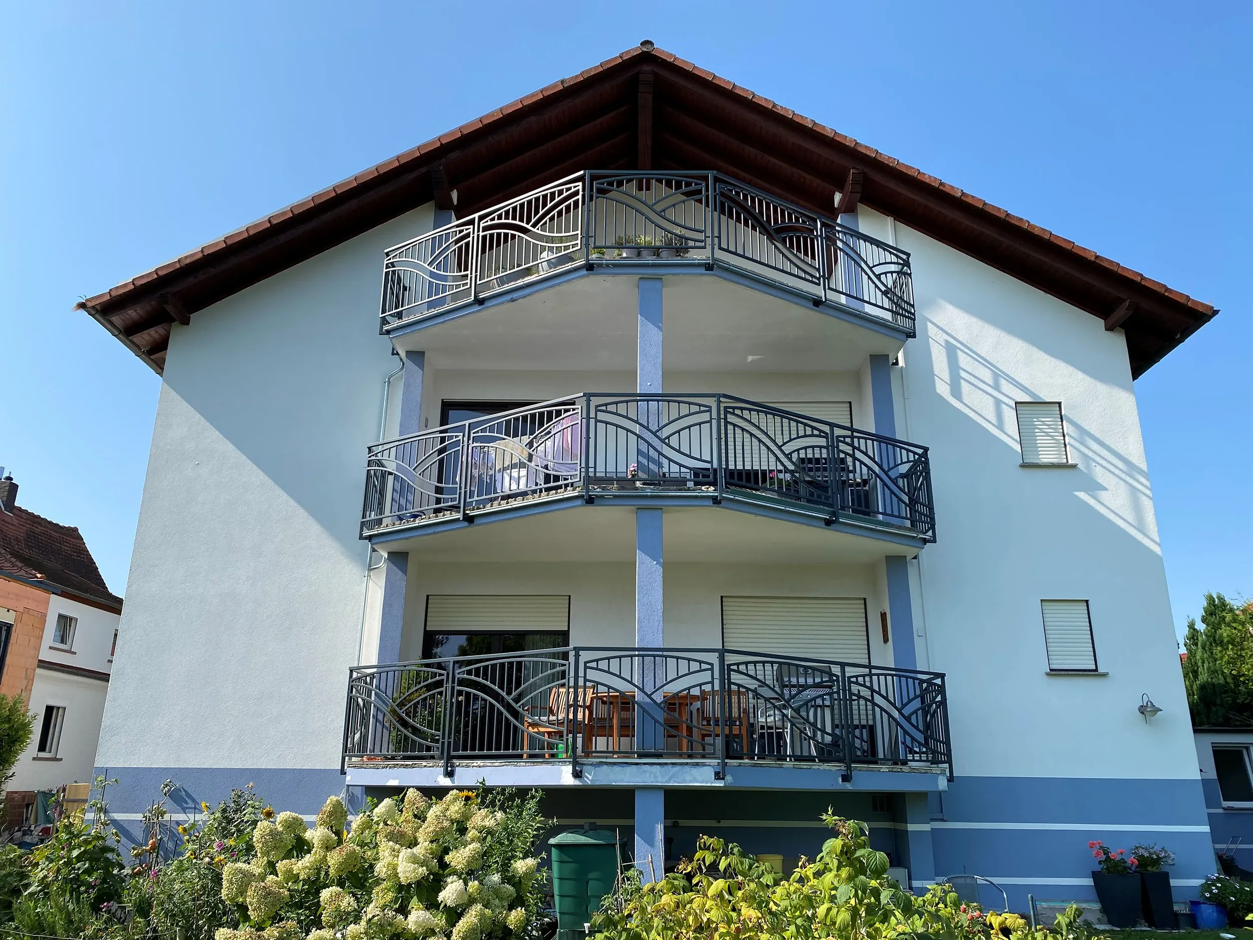 Balustrady Balkonowe Kute – Detal Elewacji Budynku