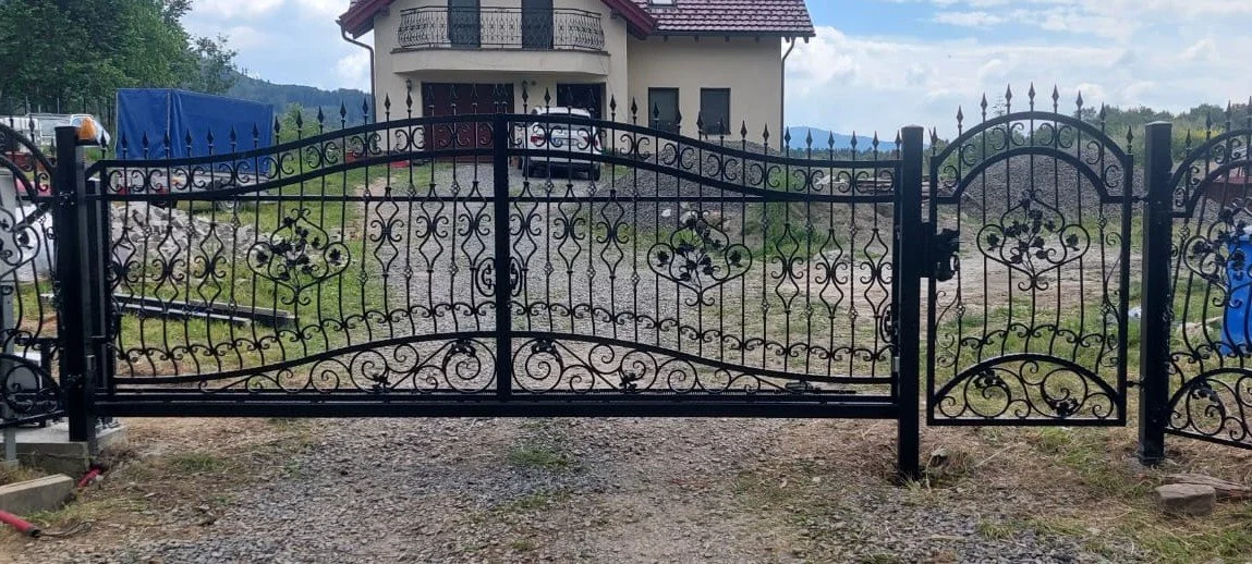 Brama i Furtka Kuta - Komplet Floralny