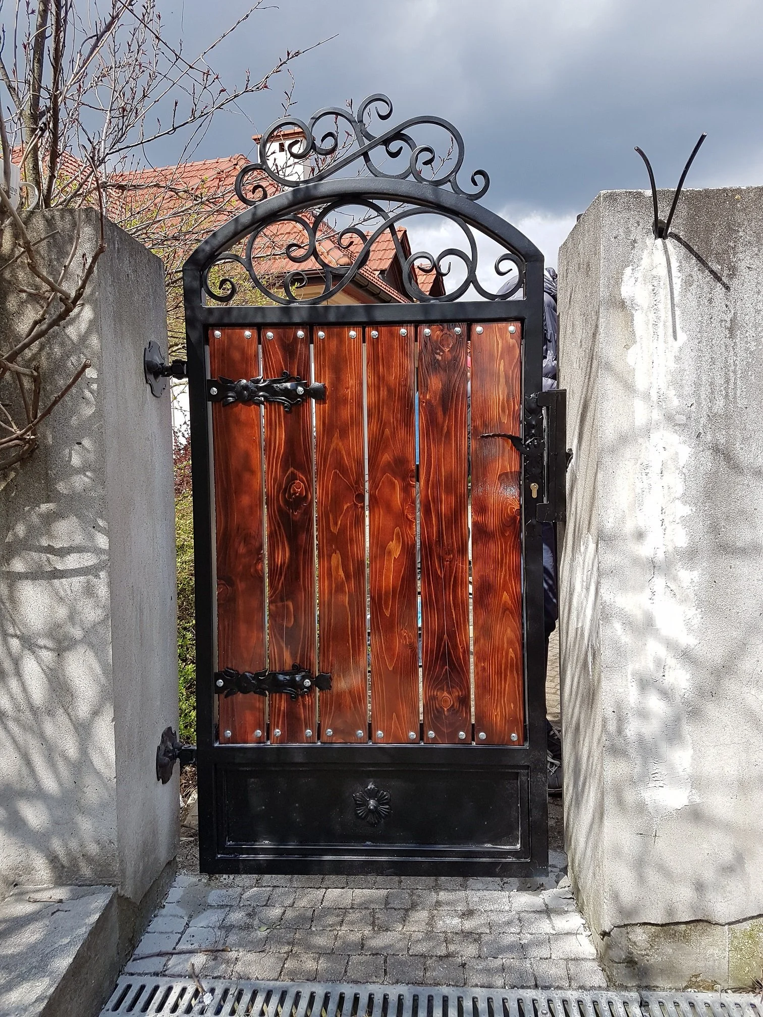 Furtka Kuta z Wypełnieniem Drewnianym