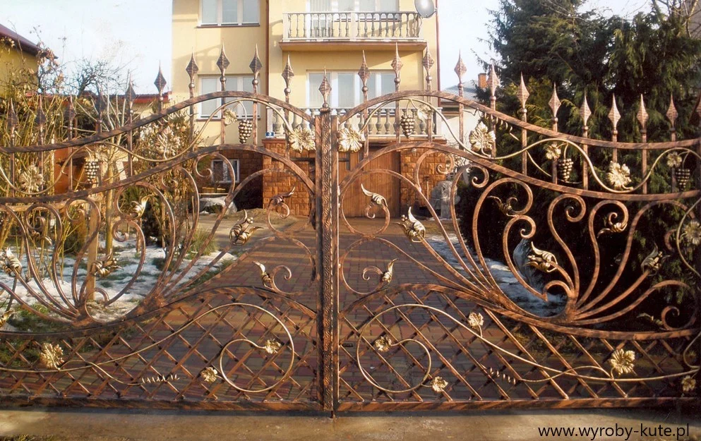 Brama Kuta - Złote Liście i Winogrona