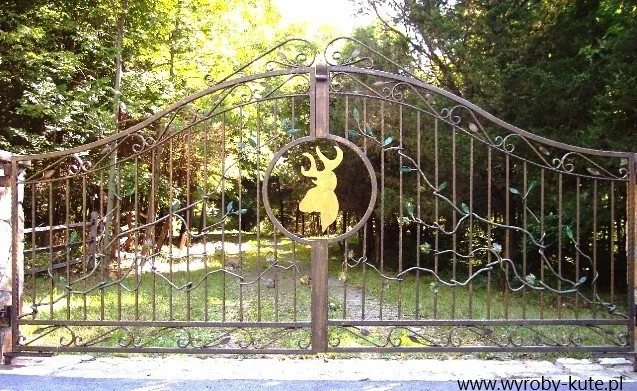 Brama Myśliwska - Motyw Jelenia