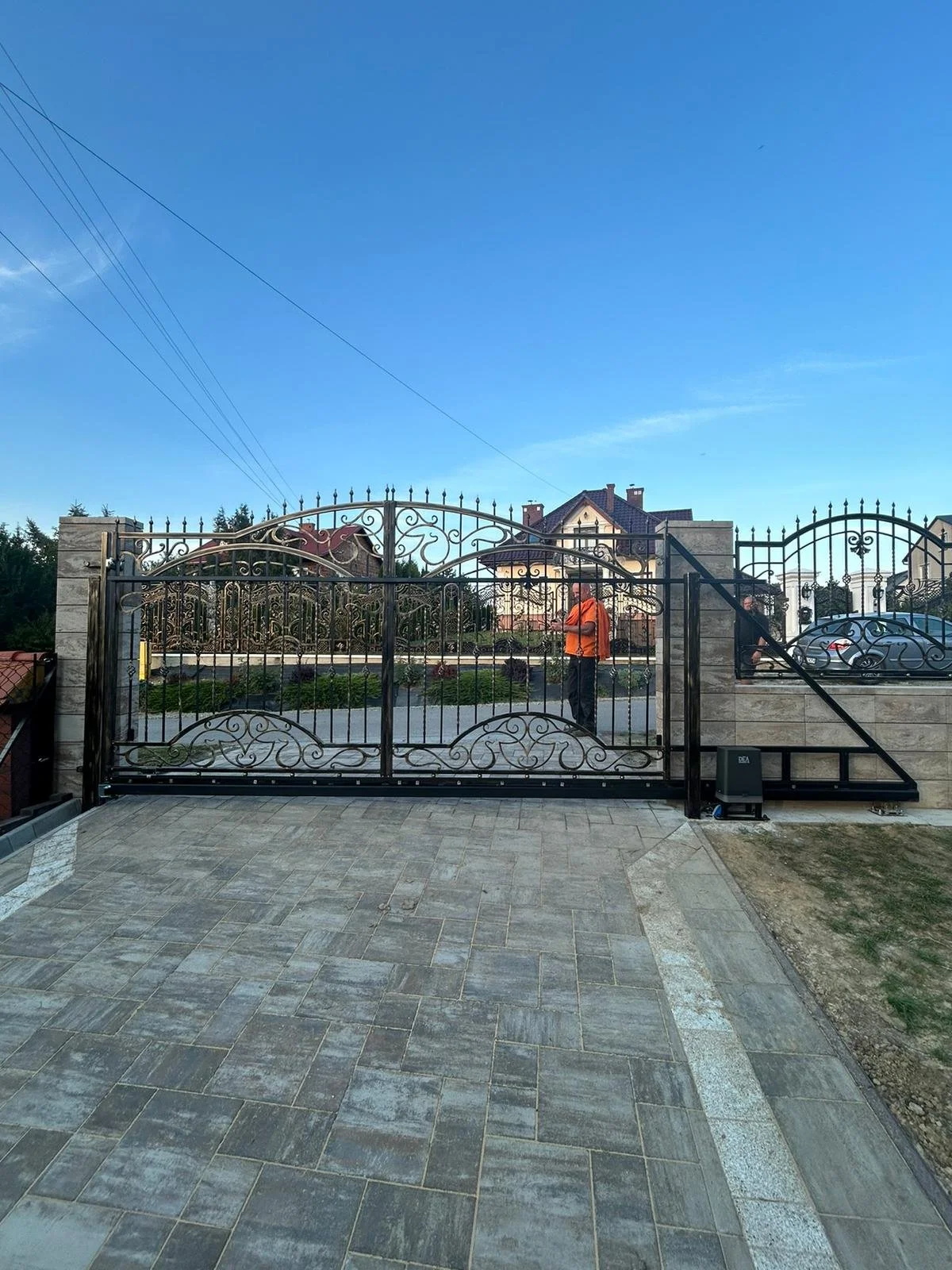 Brama Przesuwna Kuta - Bogate Zdobienia