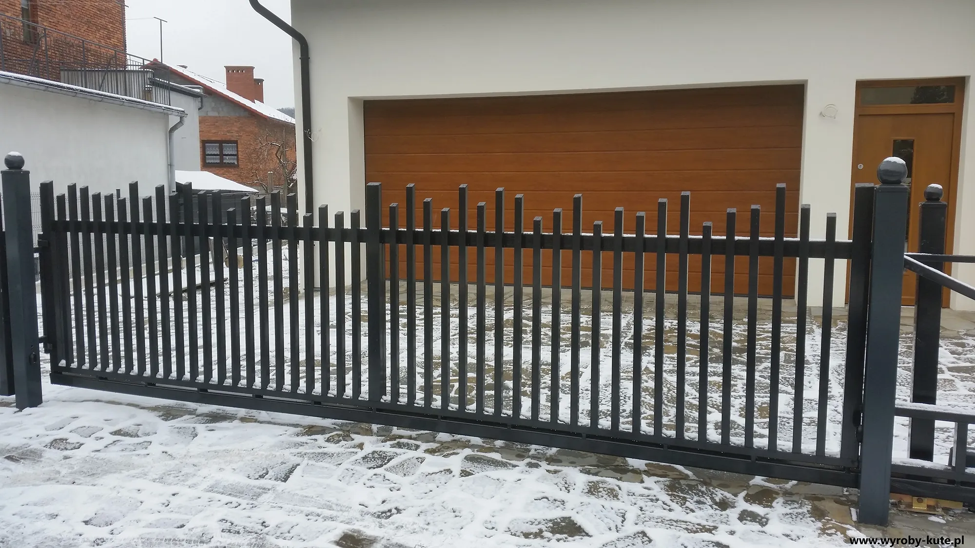 Brama Przesuwna Palisada - Pionowa Grafit