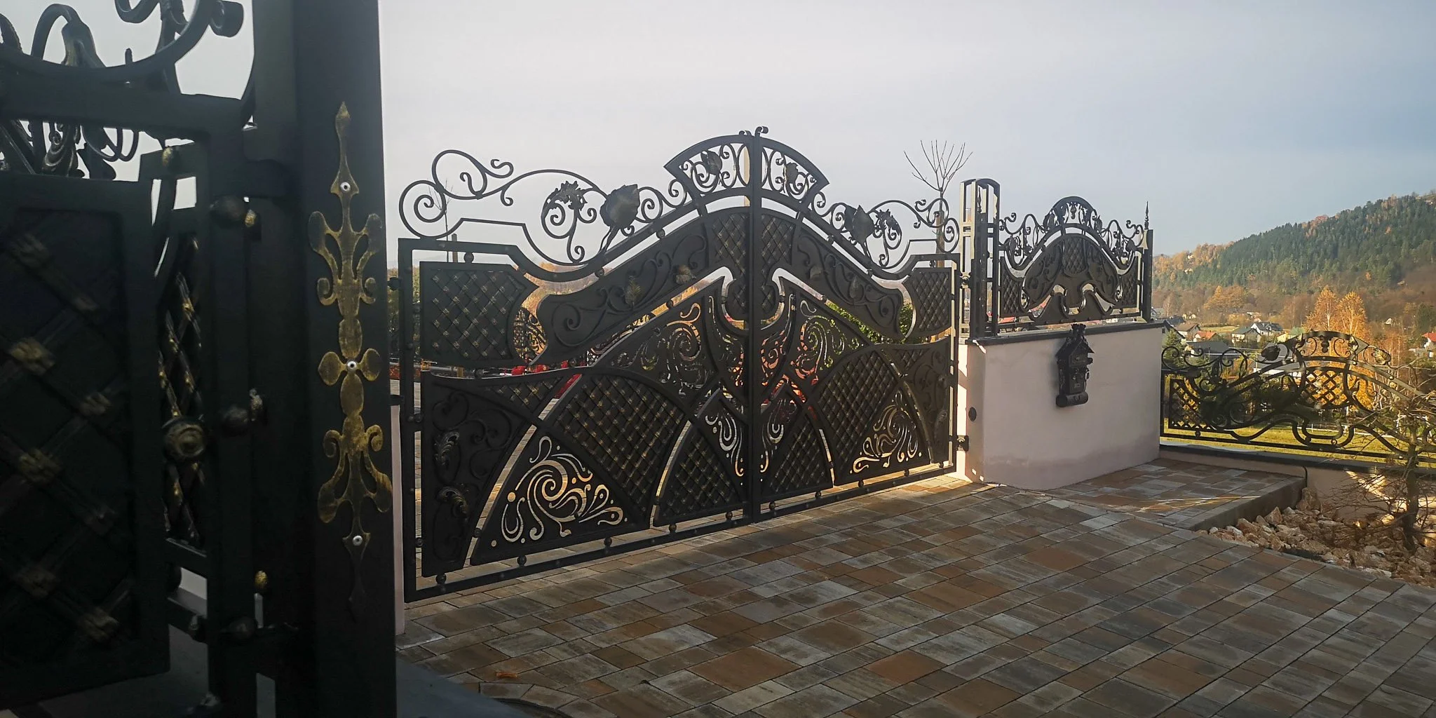 Automatyczna Brama Wjazdowa - Widok od Wewnątrz