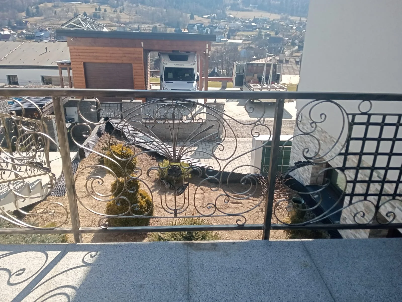 Brama Pełna - Klasyka Drewna i Stali