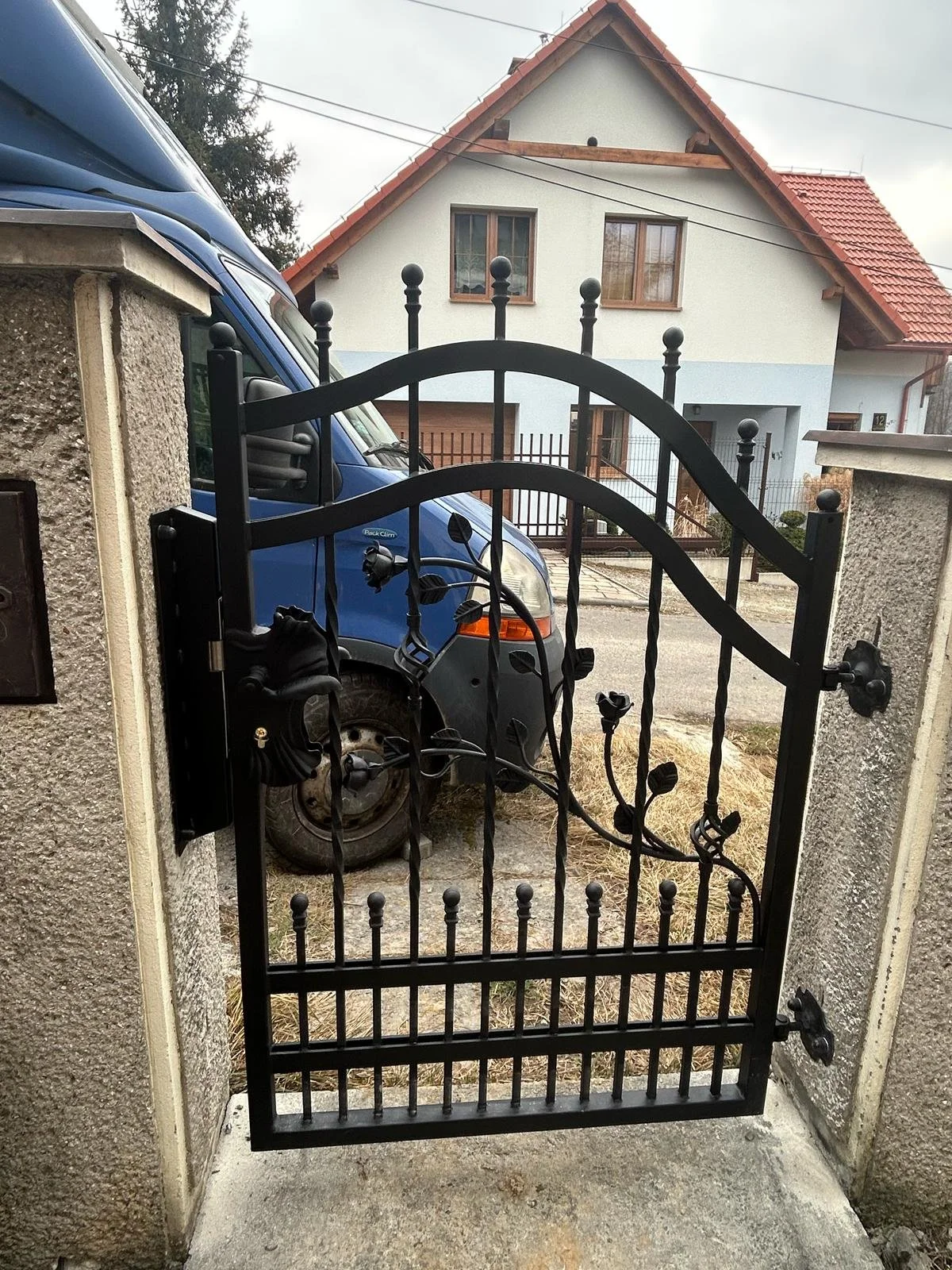 Furtka Kuta z Różami - Finezja