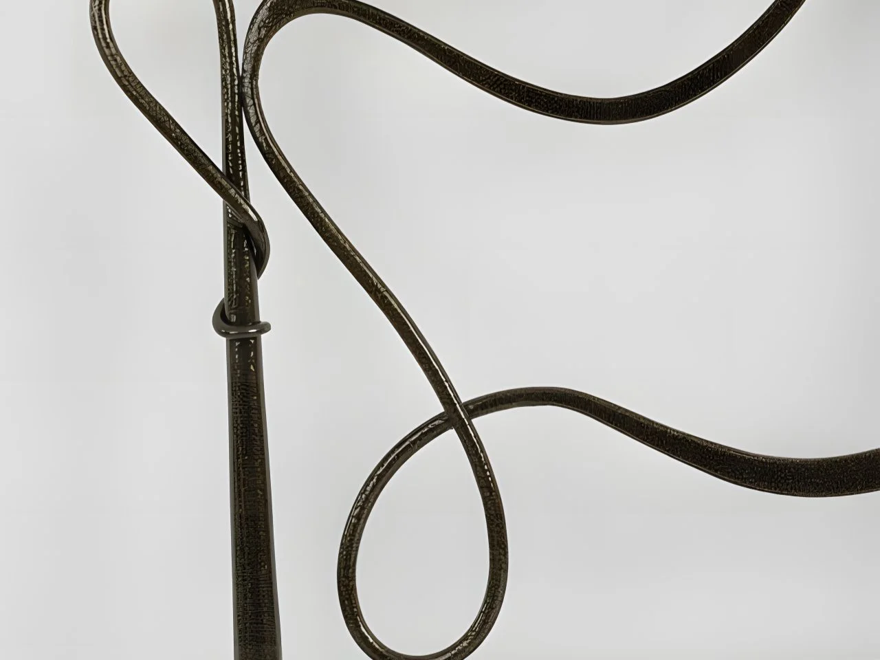 Detal narożnika łóżka - Zapięcie kute