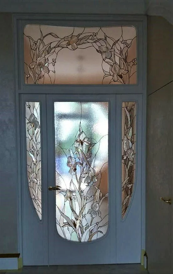 Drzwi Wejściowe z Witrażem - Irysy