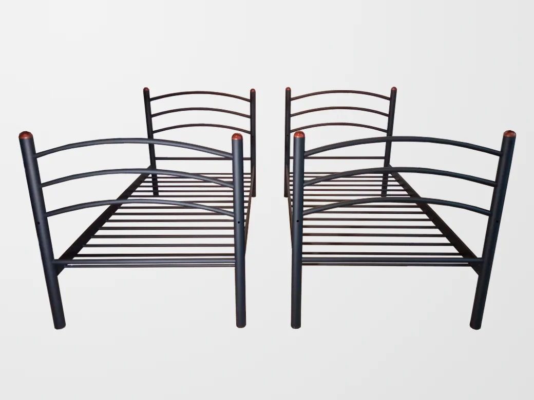 Dwa Łóżka Metalowe - Zestawienie