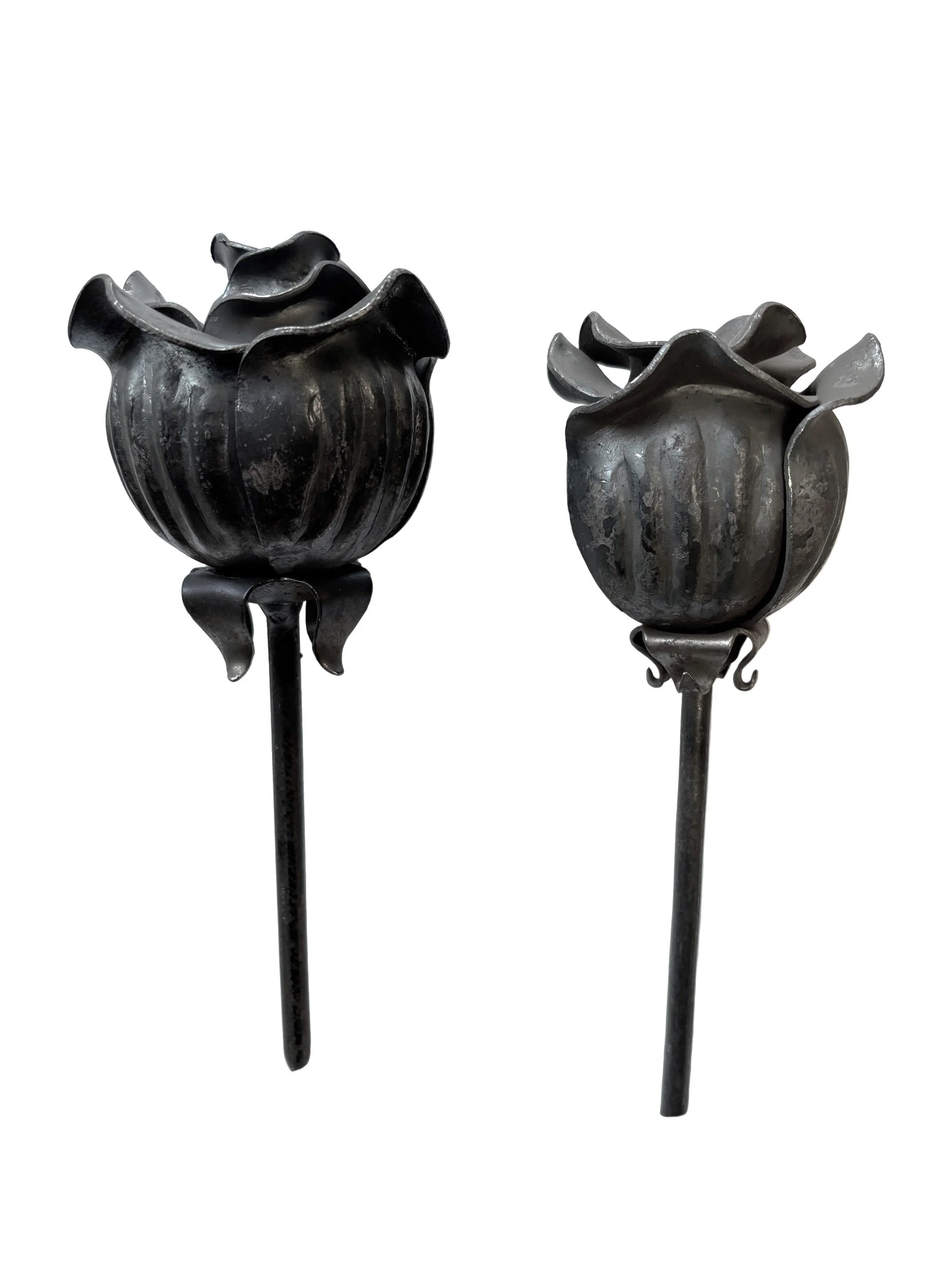 Dwie Kute Róże Stalowe – Prezent Ręcznie Robiony