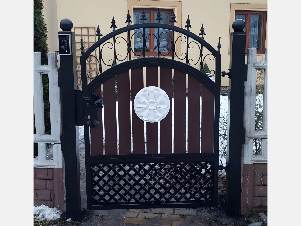 Furtka kuta - Detale wykończenia Premium