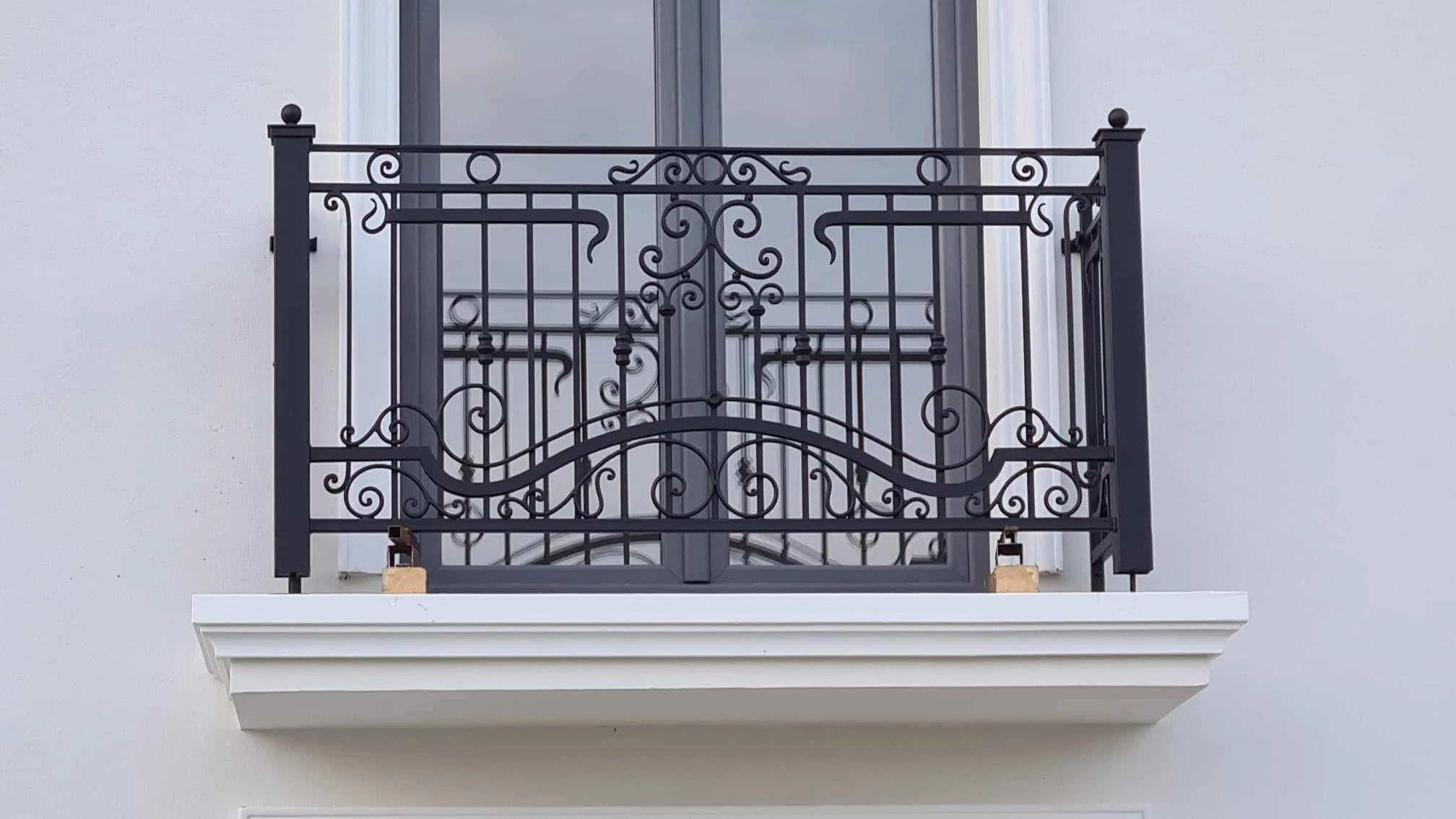 Furtka kuta do rezydencji - spójny design