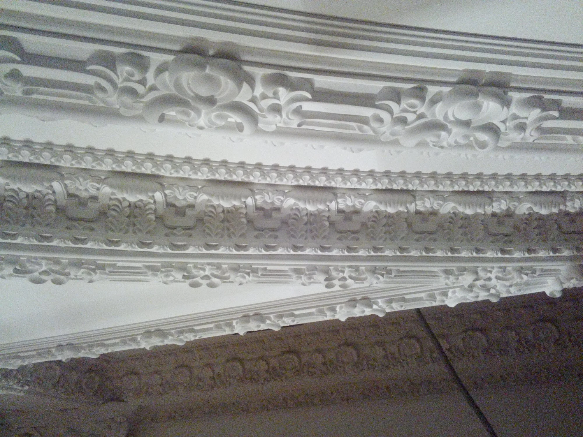 Gzymsy Sufitowe - Sztukateria Klasyczna Detal