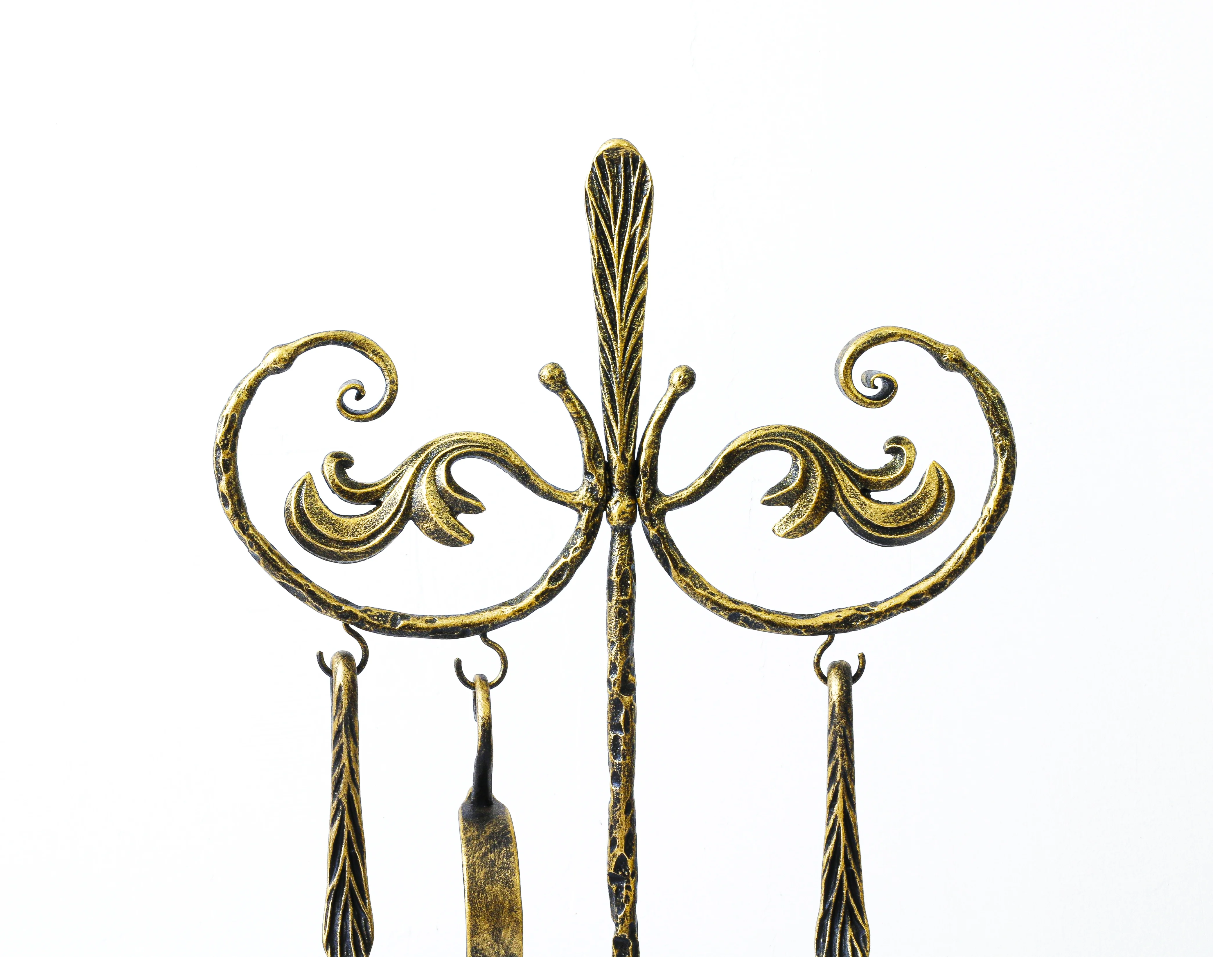 Kosz na drewno 'Motyl' z bursztynem (z drewnem)