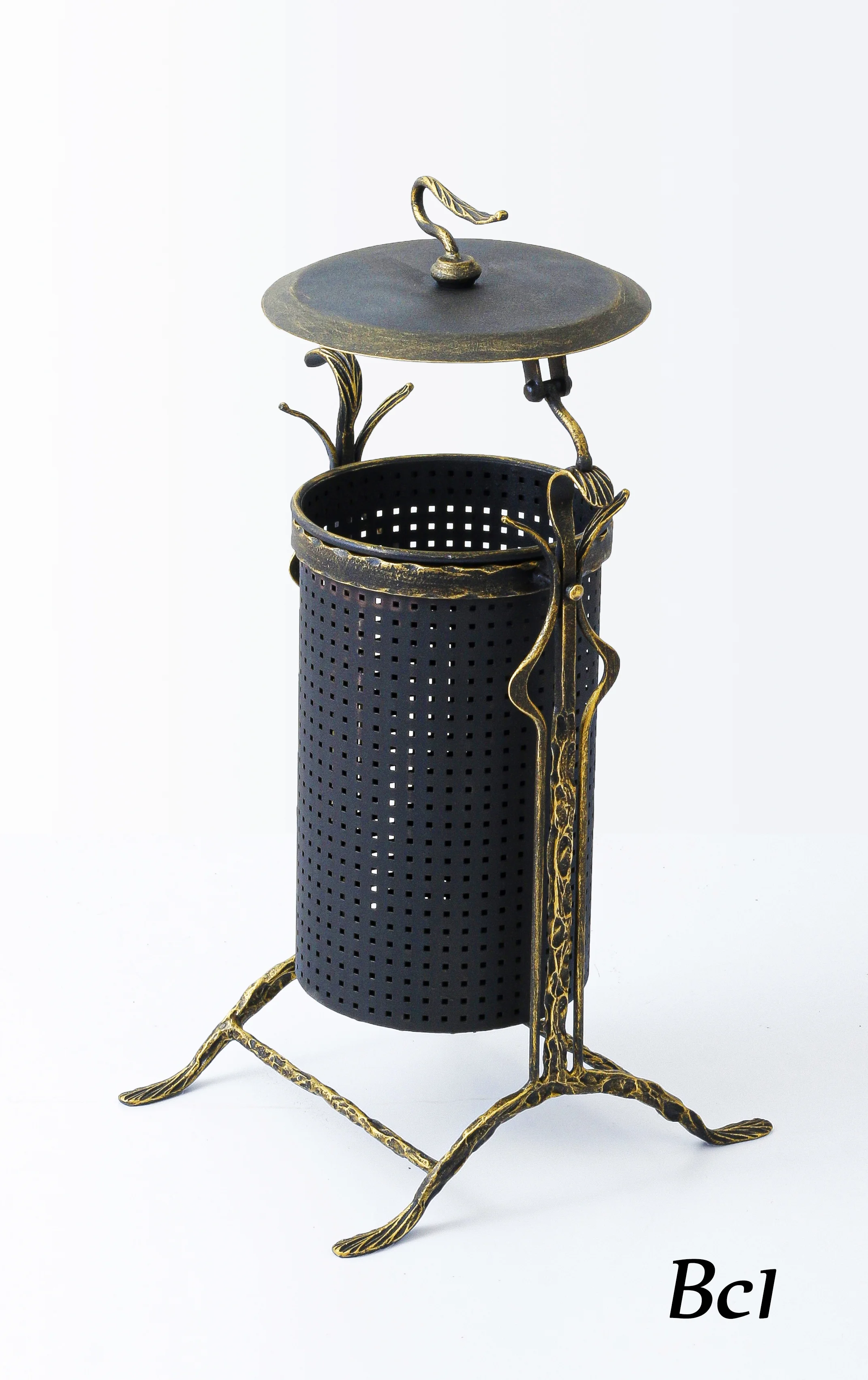 Kosz na śmieci kuty ozdobny (otwarty)