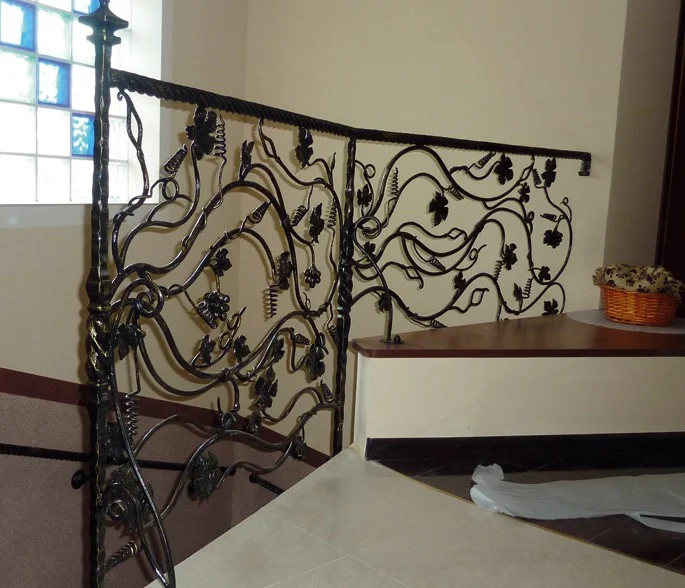 Kuta Balustrada na Schody Kręcone - Winorośl