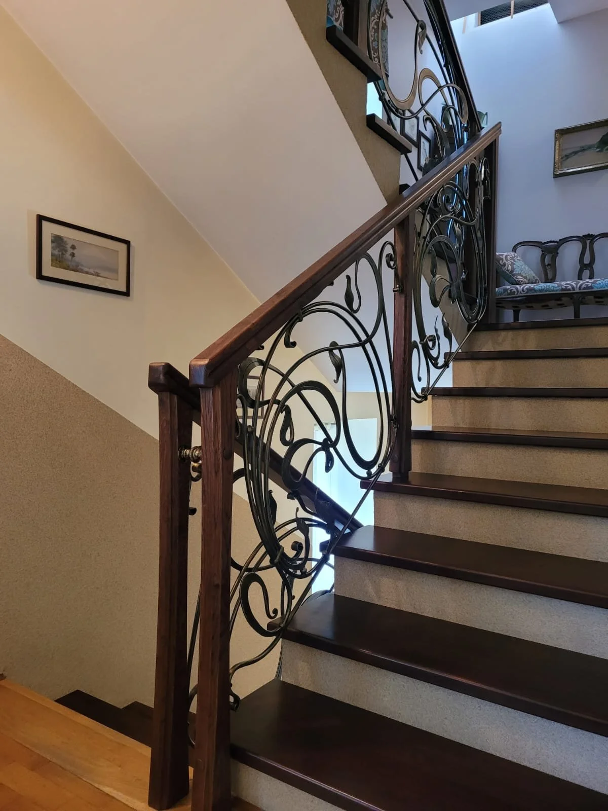 Kuta Balustrada Wewnętrzna – Perspektywa Schodowa