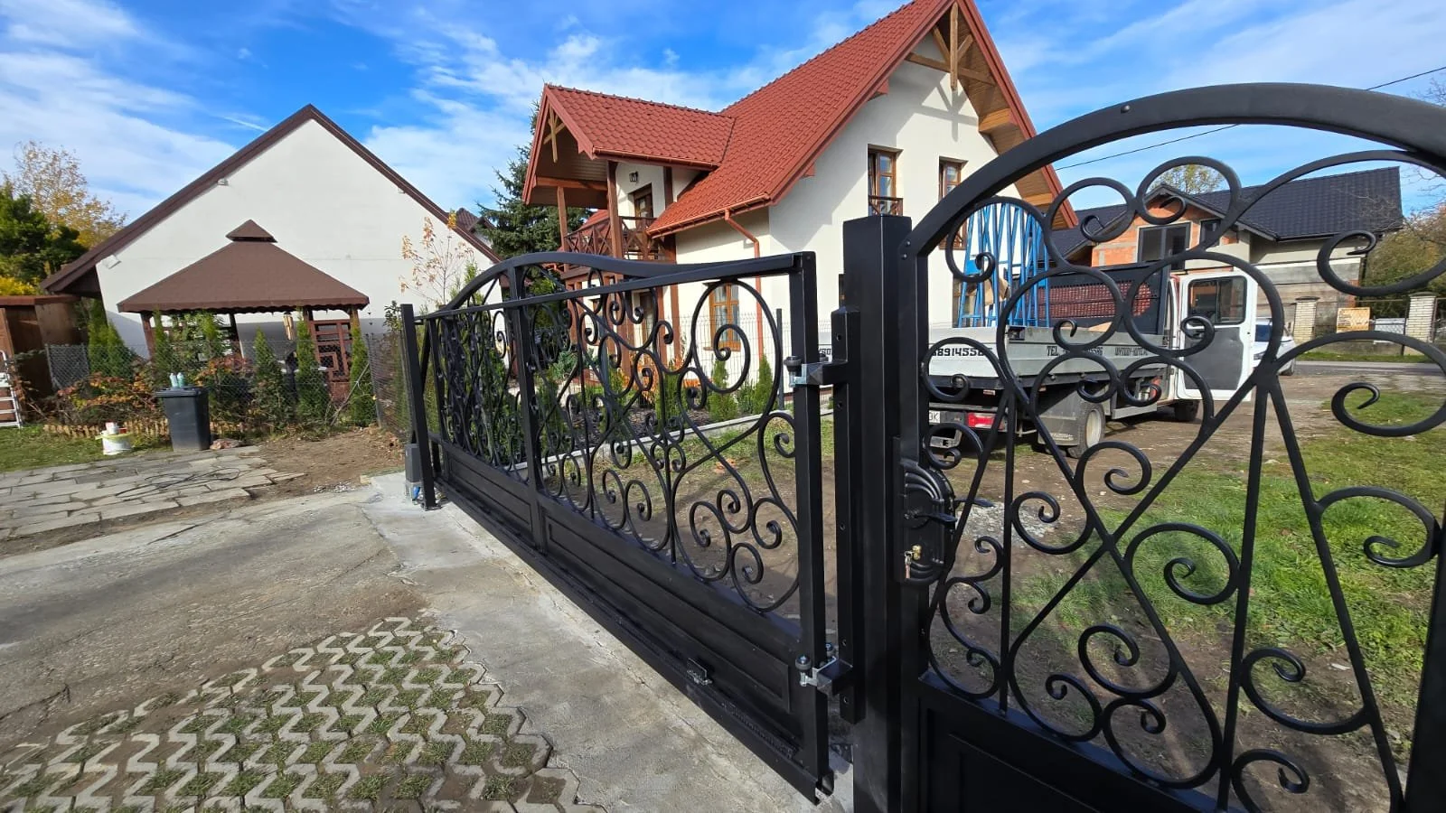 Kuta Brama Czarna – Wlot na Posesję