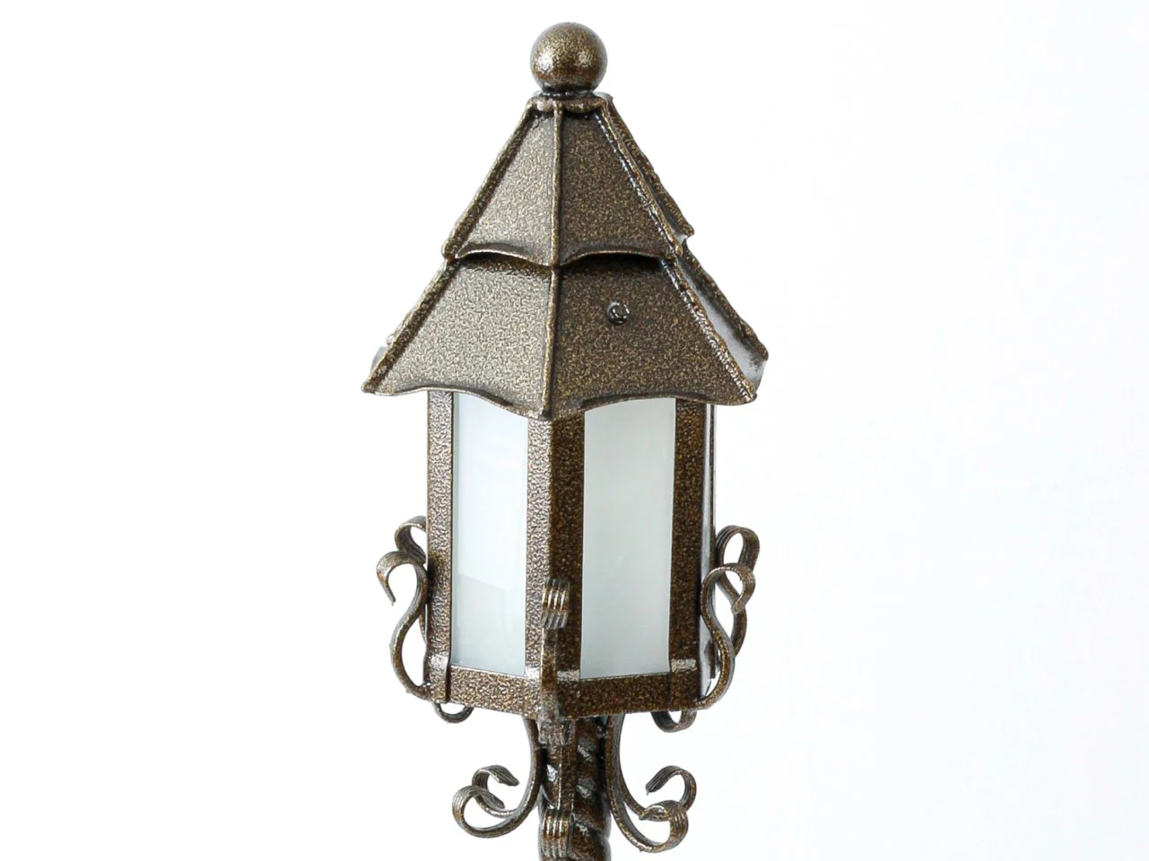 Kuta lampa ogrodowa - Daszek latarni