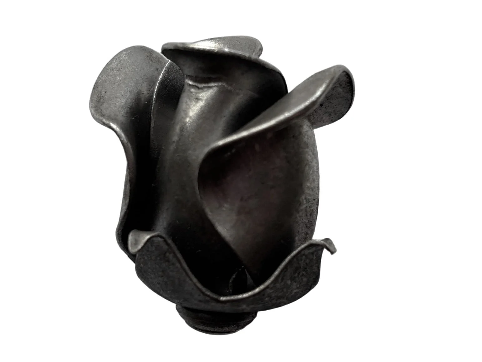 Kuta Róża – Pąk Stalowy Detal Rzemieślniczy