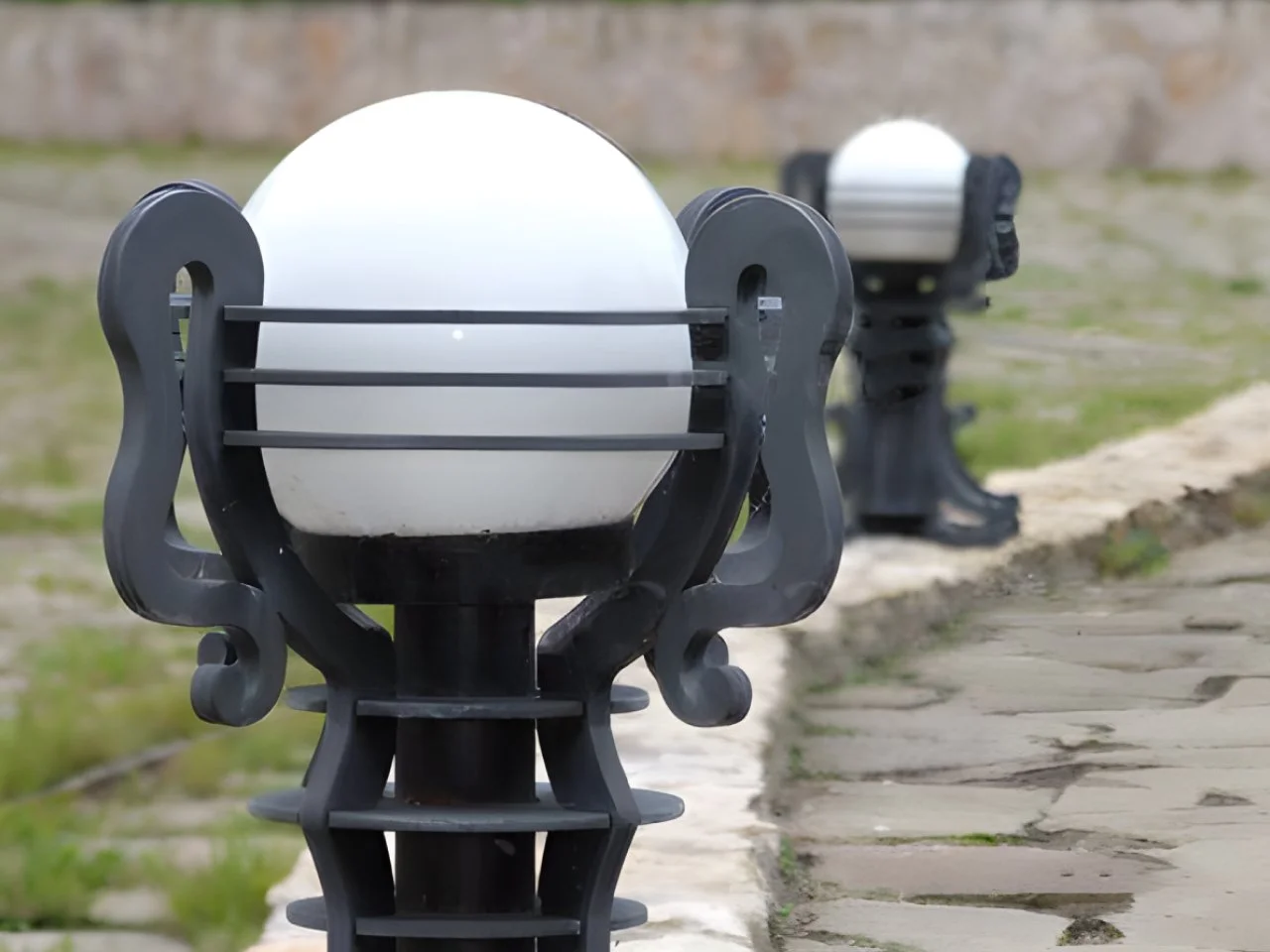 Lampa Ogrodowa Kula - Zbliżenie