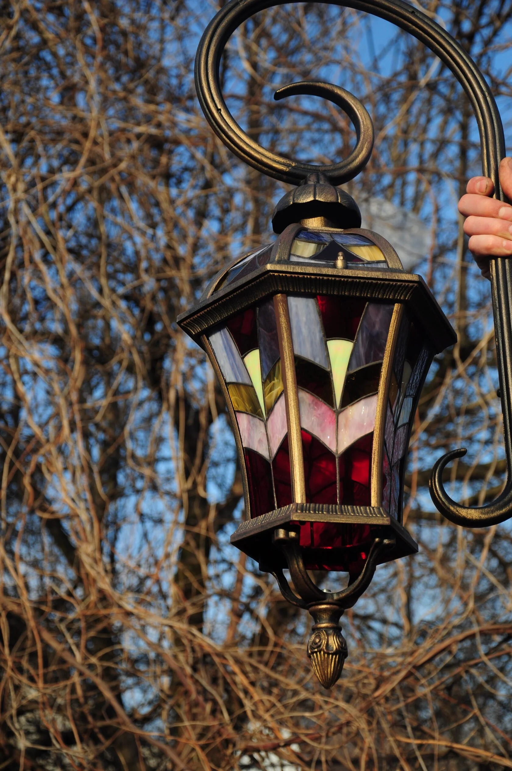 Latarnia Ogrodowa z Witrażem (Wariant 2)