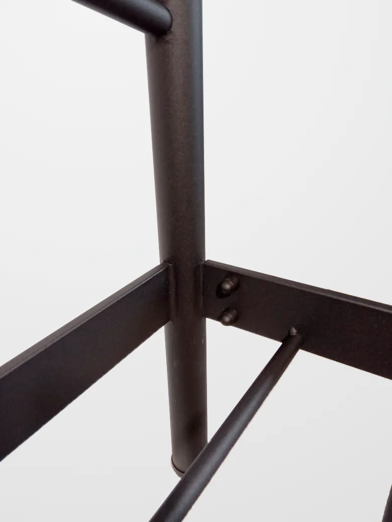 Łóżko Metalowe - Detal Nogi