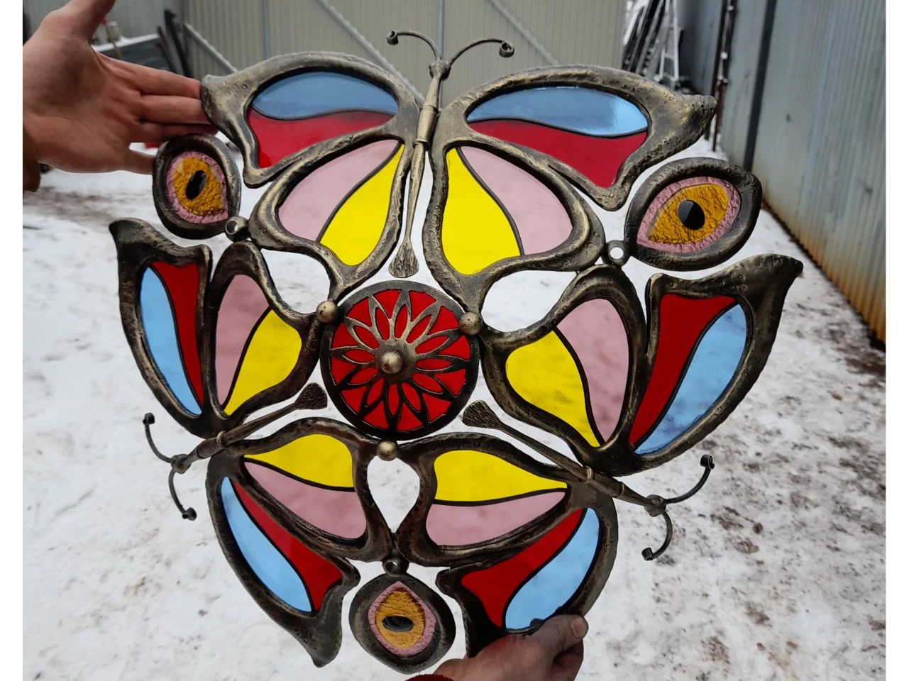 Motyl witrażowy - Metaloplastyka dekoracyjna