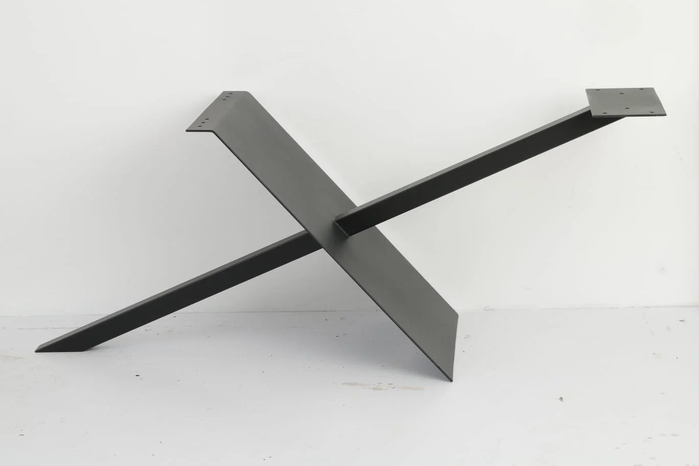 Nowoczesna podstawa stołu stalowa - Typ X
