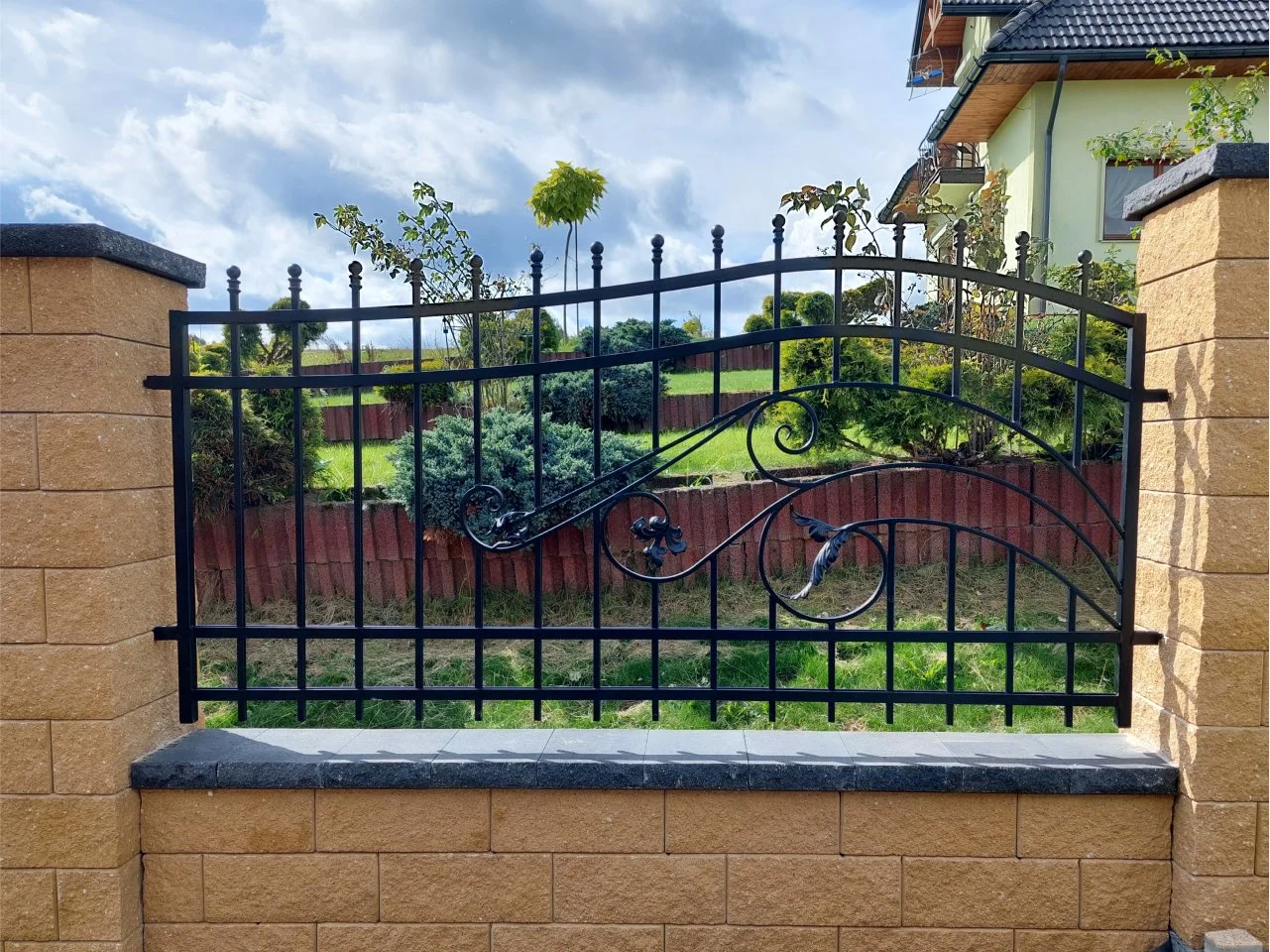 Ornament Bramy - Srebrzysta Patyna