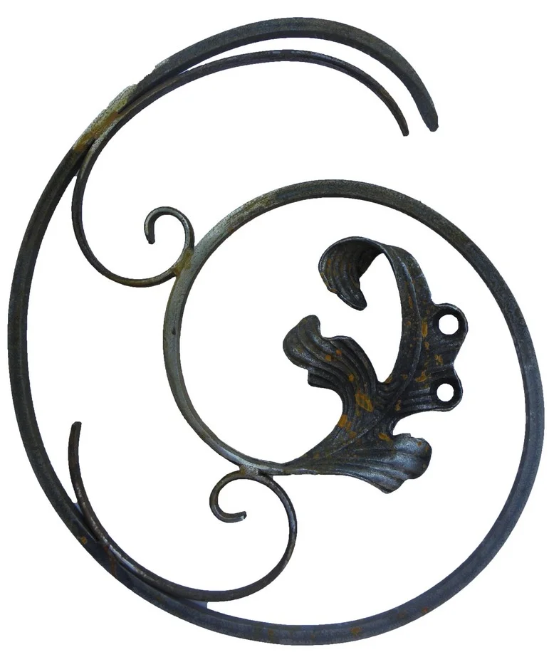 Ornament kuty okrągły z akantem 127