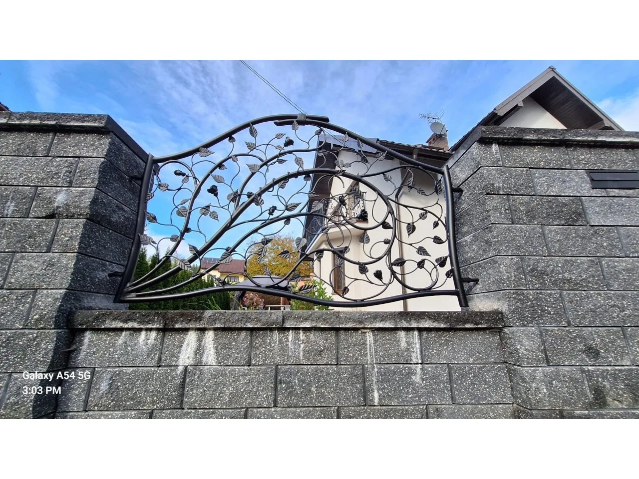 Ozdobny Liść z Metalu – Mistrzostwo Formy