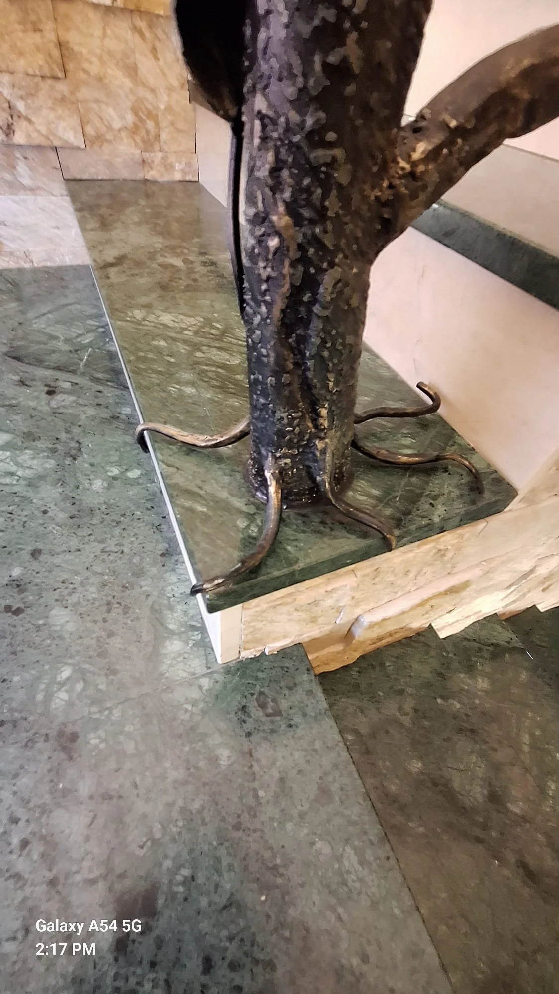 Podstawa Balustrady - Motyw Korzeni (Montaż)