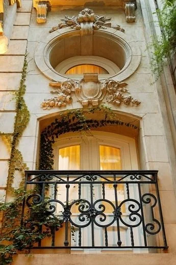 Portfenetr kuty półokrągły ozdobny