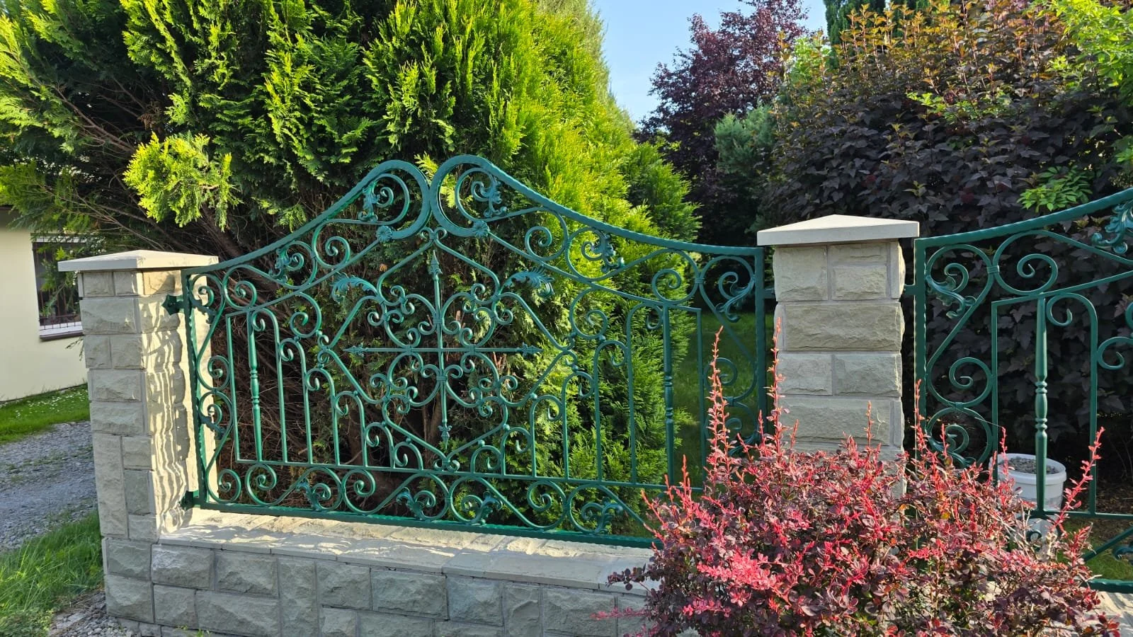 Przęsło ogrodzeniowe zielone kute