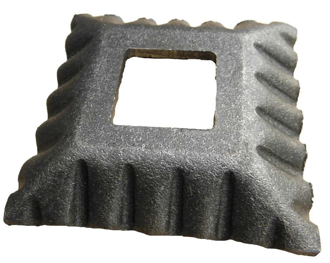 Rozeta kuta kwadratowa wytłaczana v8 1348