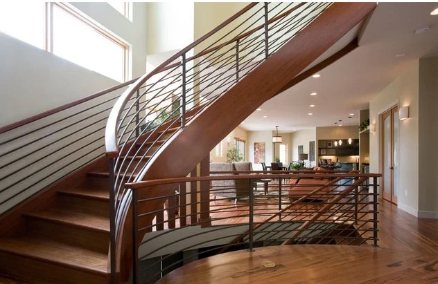 Schody Drewniane z Balustradą Poziomą