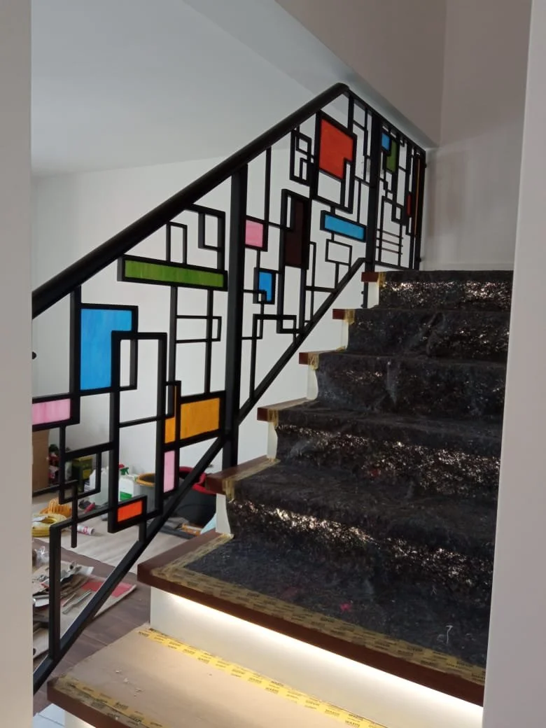 Schody Modern - Widok na Balustradę Abstrakcyjną