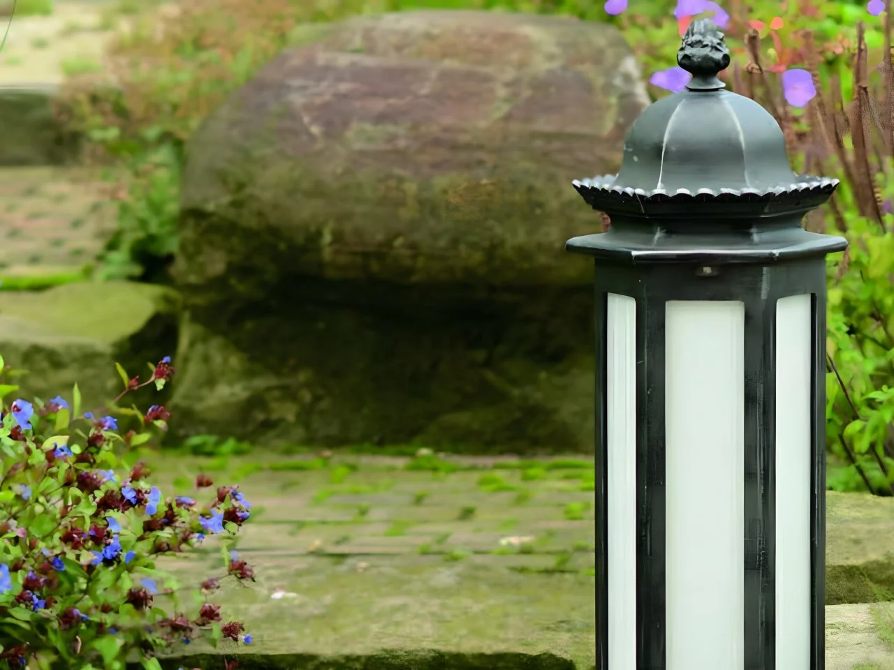 Słupek Oświetleniowy Kuty do Ogrodu