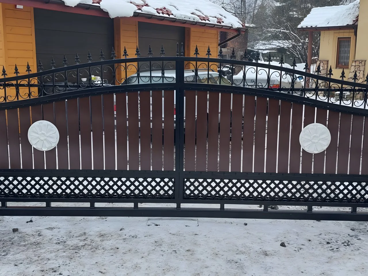 System grodzenia drewno-metal - Widok zima